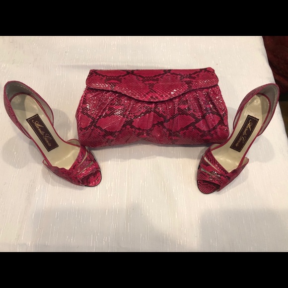 Aurelio Garcia Shoes And Purse. - Picture 1 of 3